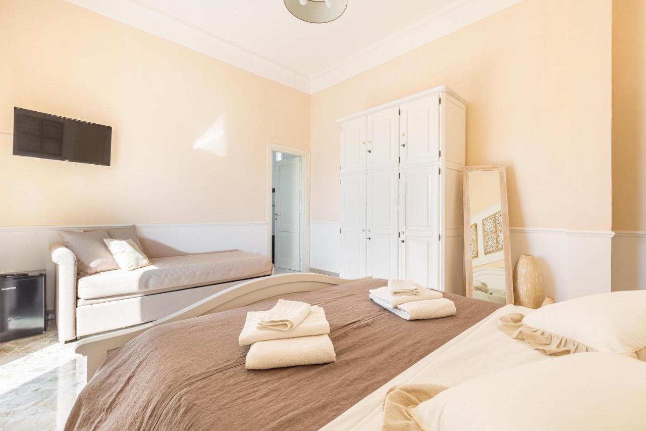 לצ'ה Dimora Le Tre Muse Guesthouse מראה חיצוני תמונה